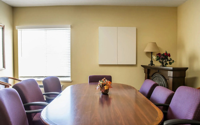 Quality Inn & Suites CVG Airport