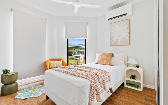 Comfortable 3-Bedroom Home Near City