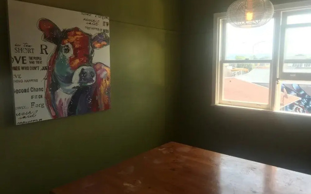 Crash Palace Backpackers