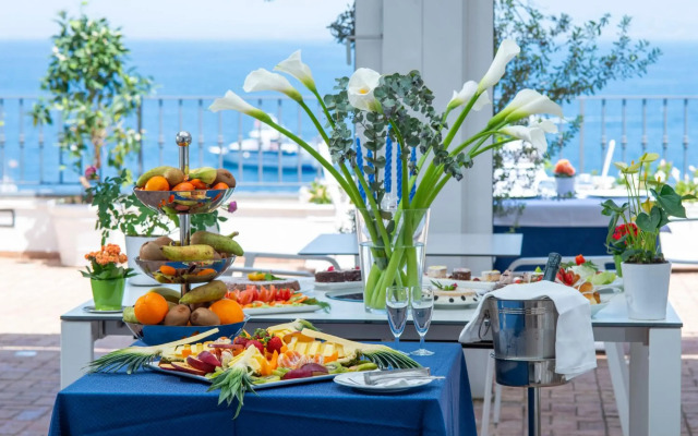 Relais Maresca Luxury Small Hotel