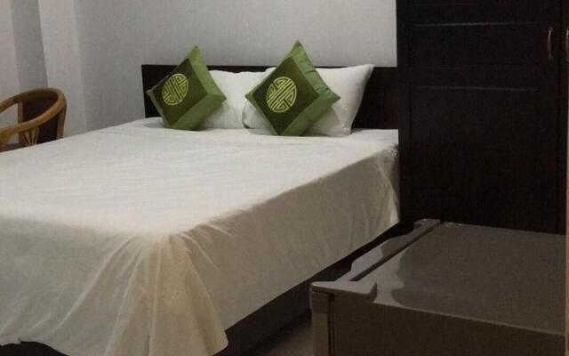 Happy Monkey Hostel