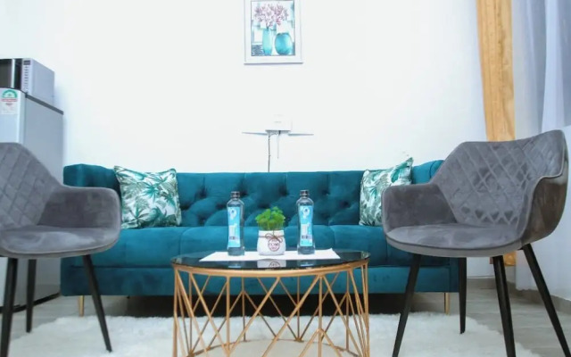 Lux Suites Casey's 1 Bedroom Apartments