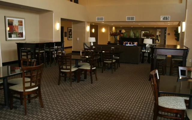 Hampton Inn & Suites Merced