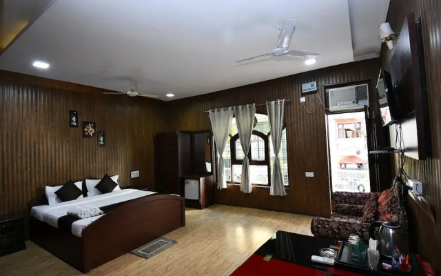 Hotel Shivaay Paradise
