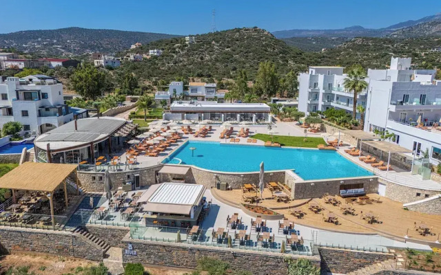 The River Suites - Adults Only