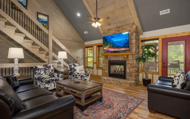Tri Star Lodge