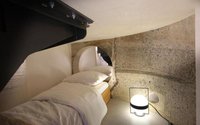 vondice hotel