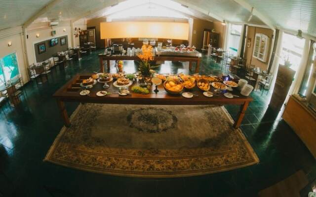 Casa Amarela Executive Hotel