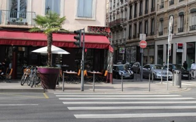 Le 6ème côté Foch