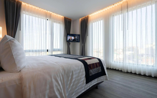 SureStay Hotel by Best Western Vientiane