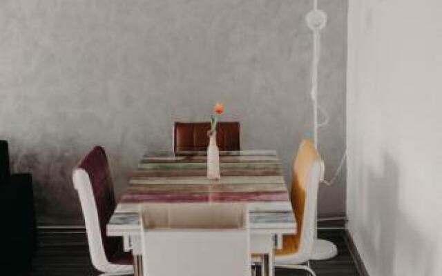 Paula Apartment & Rooms