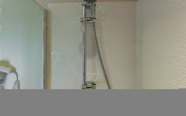 Holiday Home Petite Gite in Le Bizet