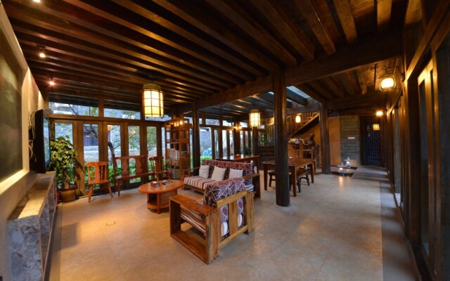Lijiang Shuhe Youyiju Private Club