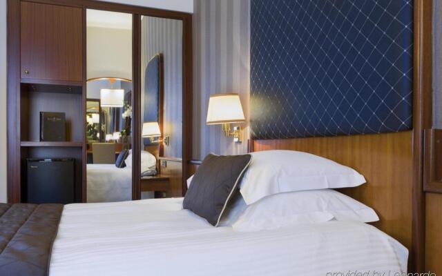 Manin Hotel