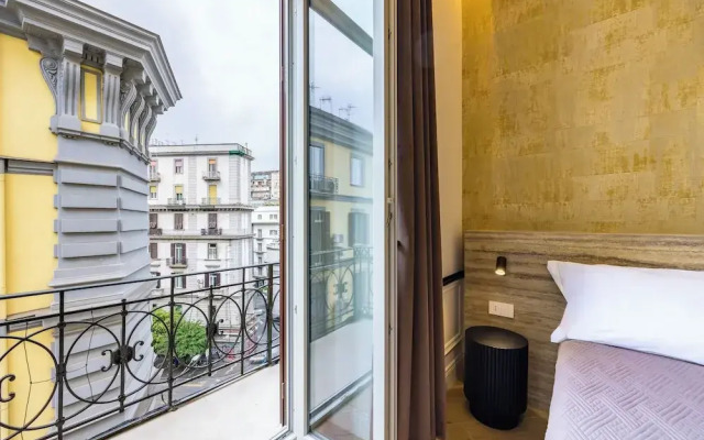 Chic Lifestyle Apartment