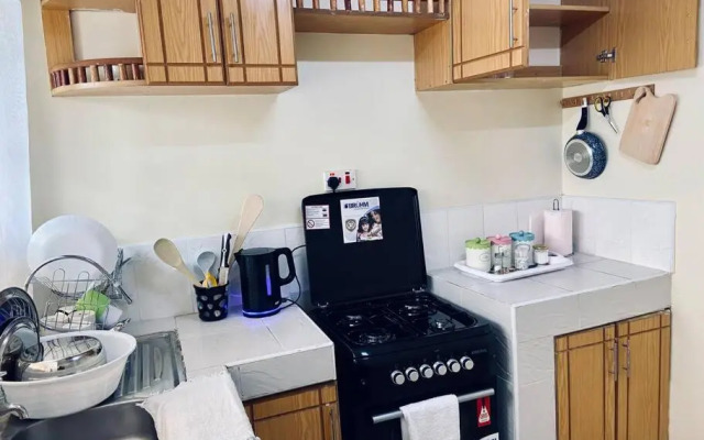 JuVee Place -Two Bedroom Apartment, Nanyuki