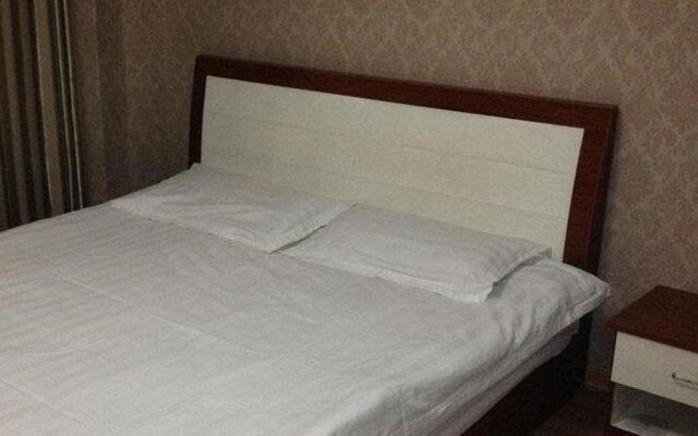 Taizhou Jiangyan Xinrong Hotel