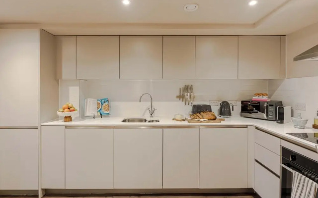 Waterside Living I Luxe Apartments