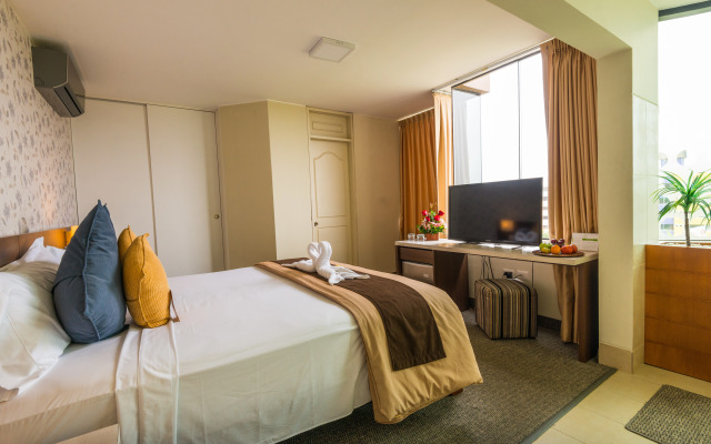Palmetto Hotel Business La Perla