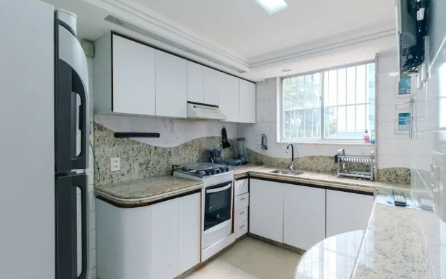Apartamento em Recife-Espinheiro-SH102B