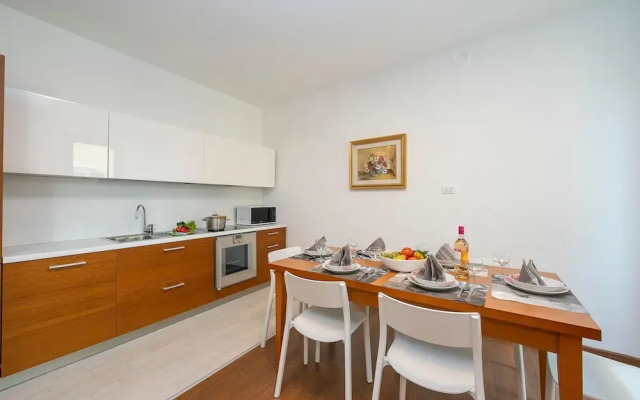 Residenza Rocca Del Lago 4