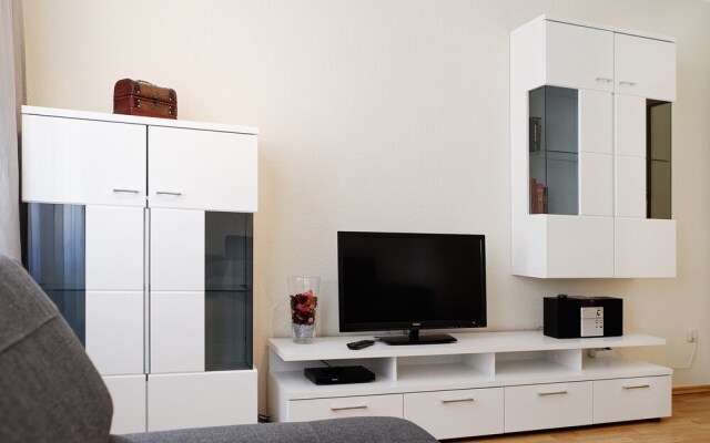 City Park Apartments Ludi