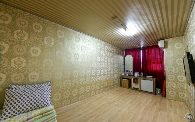 Jeonju Jinbukdong Gyeongdong