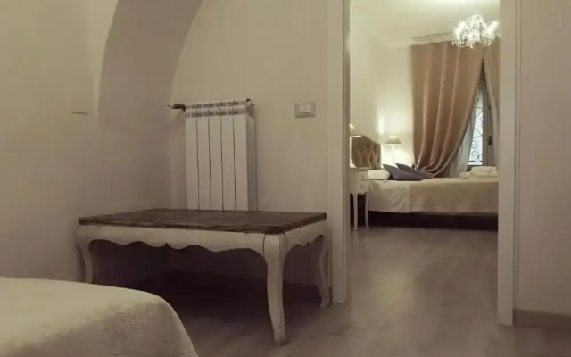 Urbana collection guest house