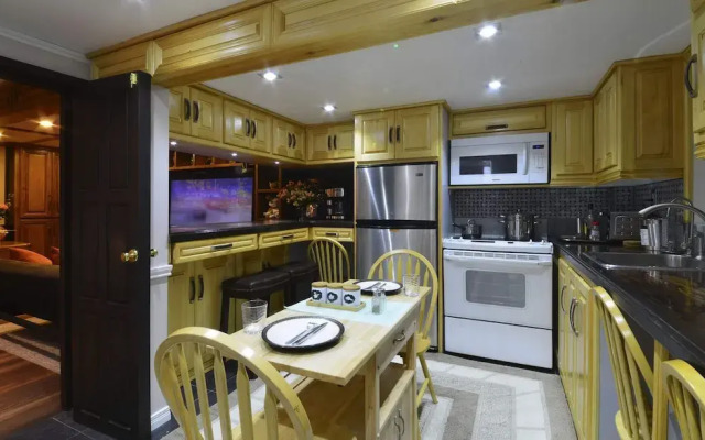 Magwood Forest & Humber River B&B