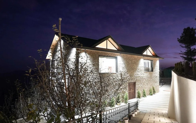 Sunday Premium 5 BHK Villa Mihika, Shimla