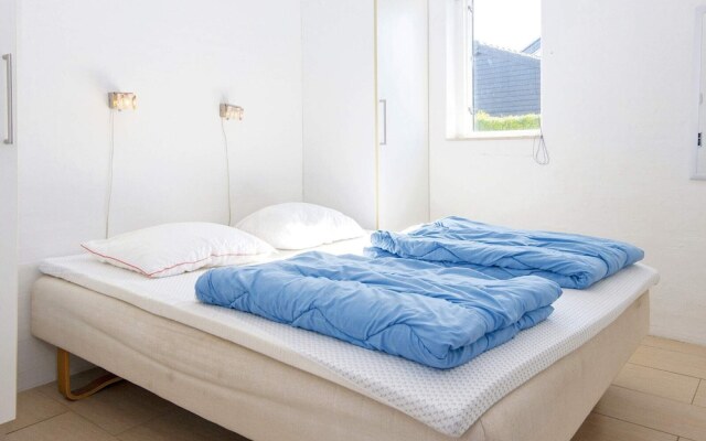 10 Person Holiday Home in Grenaa-by Traum