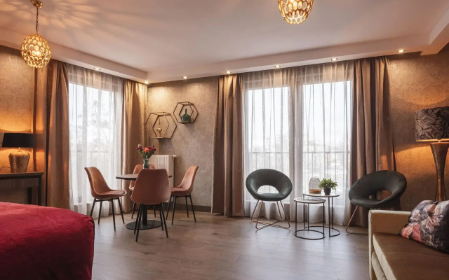 Art Suites Luxury Hotel