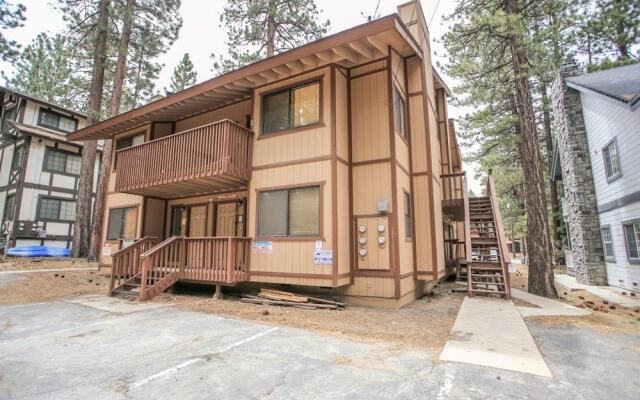 Summit X-ross Roads Condo