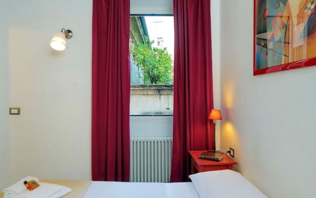 Rome Accommodation - Campo de Fiori II