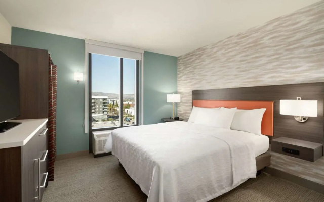 Home2 Suites By Hilton Woodland Hills