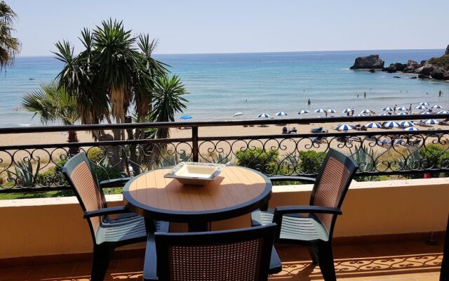 Corfu Glyfada Beachfront Apartment