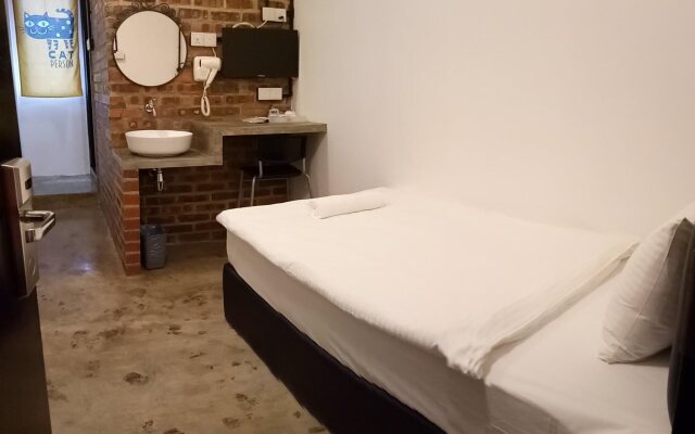 Suite 18 Boutique Hotel - Hostel