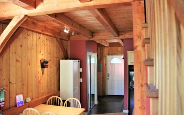 Best Coast Cabin