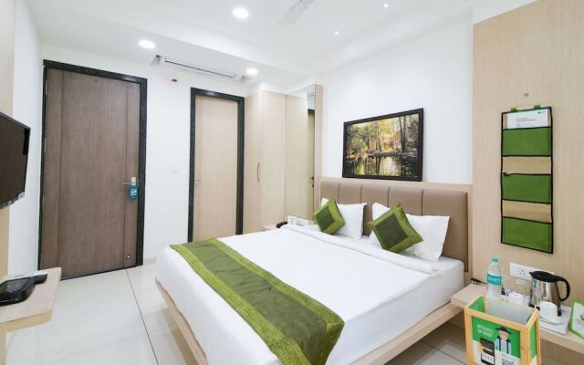Treebo Avadh Residency