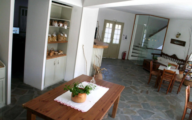 Vidalis Hotel