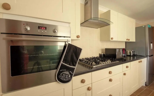 Host Stay Hanover Apartment