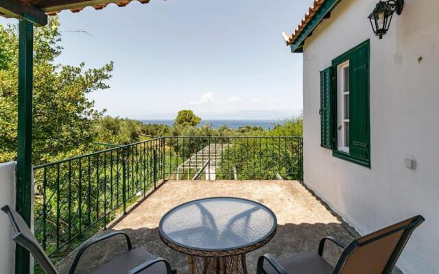 The Olive yard house in Koroni