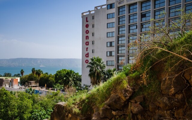 Sea of Galilee 2BR Apt by the Promenade