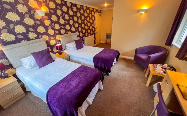 Gwesty Minffordd Hotel
