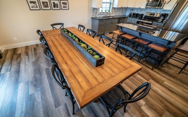 Reunion Lodges at Thousand Hills