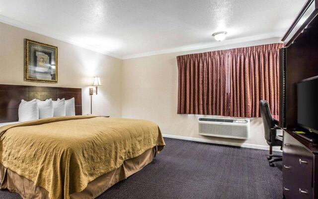 Quality Inn & Suites Thousand Oaks