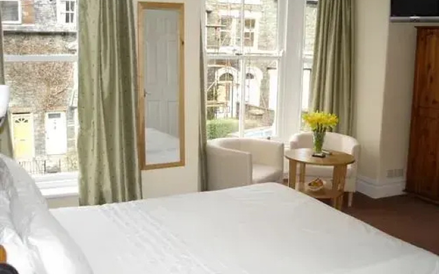 Dunsford Guest House