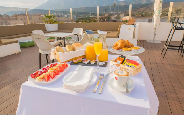 DAOS Suites Terrace Marbella