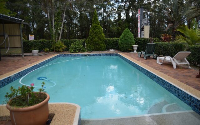 Beerwah Glasshouse Mountains Motel
