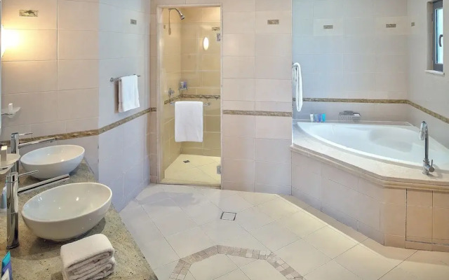 Dream Inn Dubai - Palm Villa Frond M